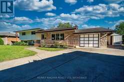 8 FERNWOOD TERRACE | St. Catharines Ontario | Slide Image Two