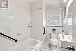 23 WOODELM DRIVE | St. Catharines Ontario | Slide Image Eighteen