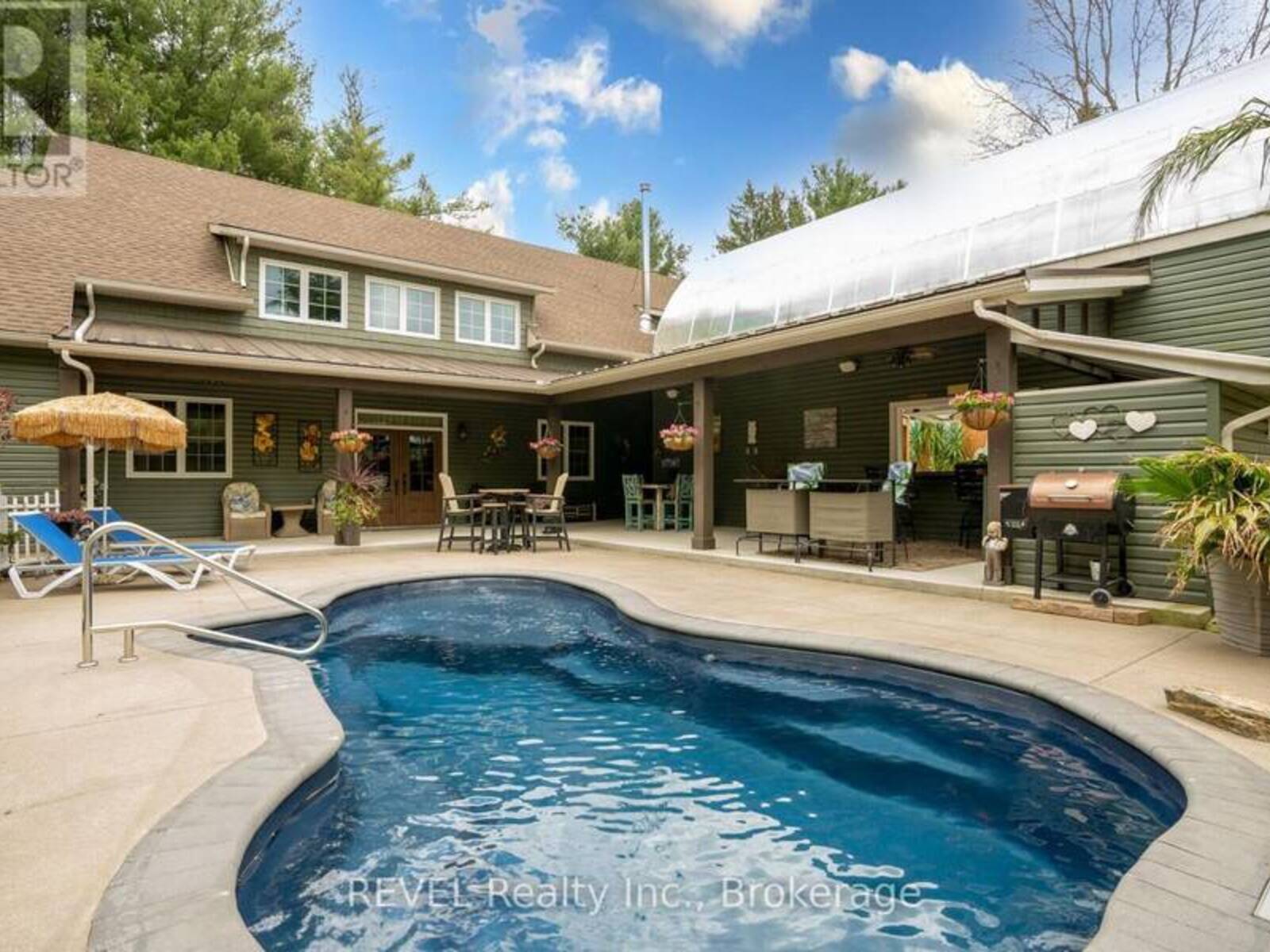 573 CANBORO ROAD, Pelham, Ontario L0S 1C0