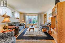 6322 MONROE STREET | Niagara Falls Ontario | Slide Image Eight