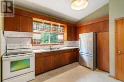21 PARKLANE CRESCENT | St. Catharines Ontario | Slide Image Twelve