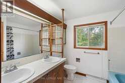 21 PARKLANE CRESCENT | St. Catharines Ontario | Slide Image Fifteen
