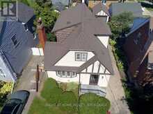 31 STUART AVENUE | St. Catharines Ontario | Slide Image Nine