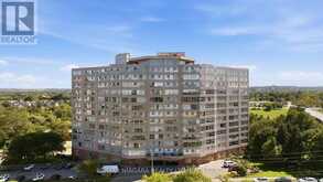 411 - 7 GALE CRESCENT | St. Catharines Ontario | Slide Image One