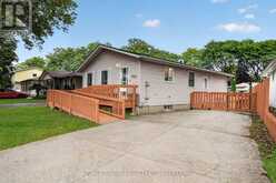 6231 JOHNSON DRIVE | Niagara Falls Ontario | Slide Image Three