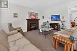 4039 BARRY DRIVE | Beamsville Ontario | Slide Image Ten