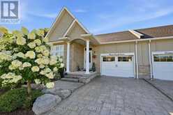 19 STONERIDGE CRESCENT | Niagara-on-the-Lake Ontario | Slide Image One