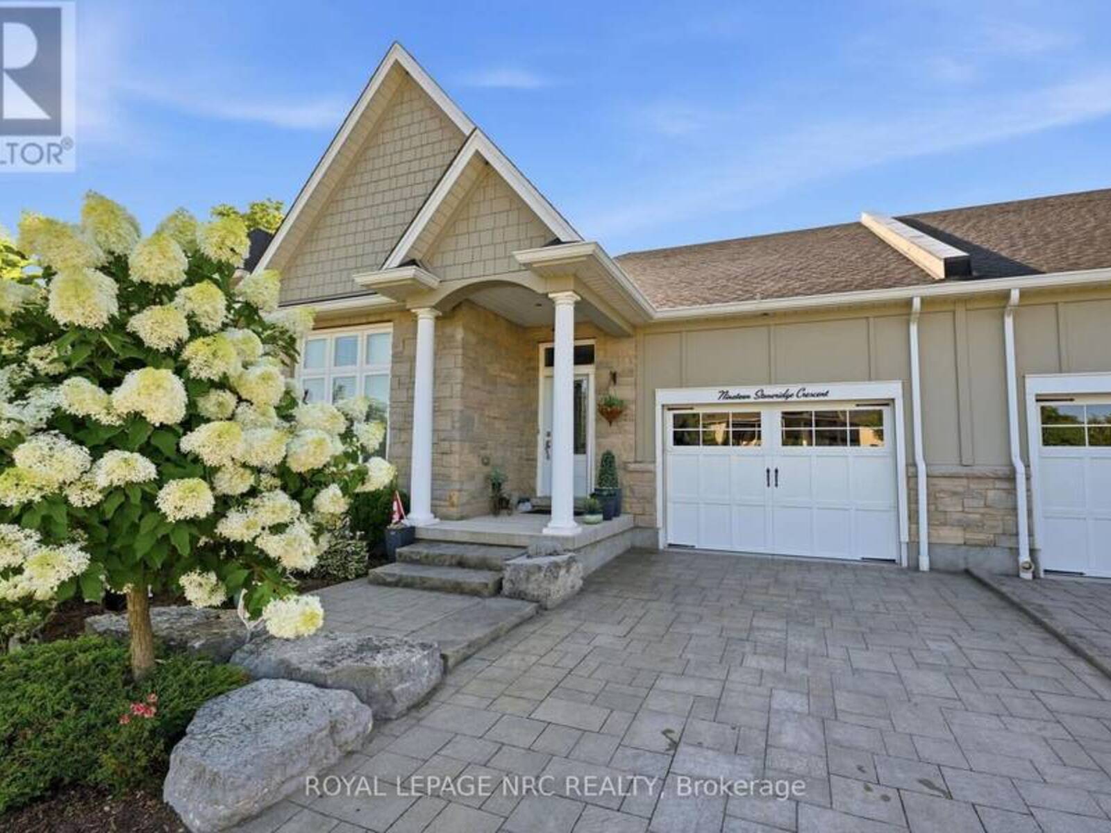 19 STONERIDGE CRESCENT, Niagara-on-the-Lake, Ontario L0S 1J1