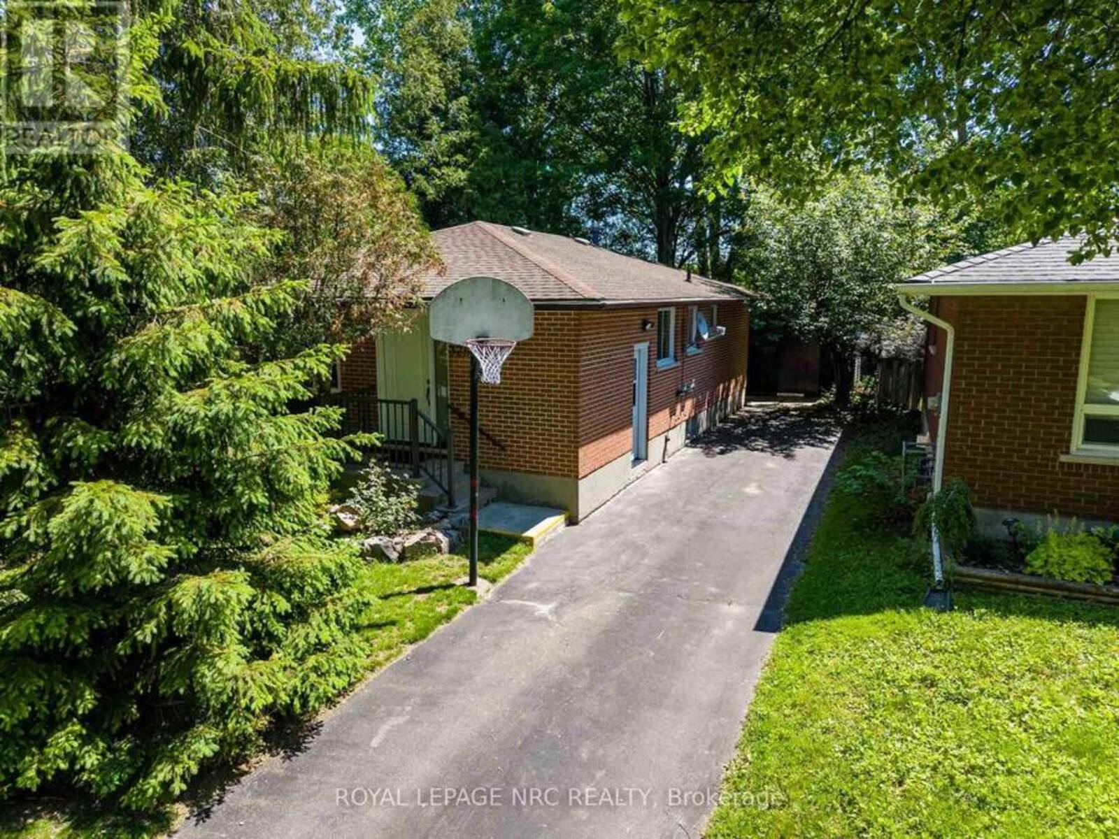 3265 ADDISON AVENUE, Niagara Falls, Ontario L2J 3K6