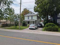 5821 LEONARD AVENUE Niagara Falls Ontario, L2G 4R5