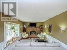 7102 BURBANK CRESCENT | Niagara Falls Ontario | Slide Image Fifteen