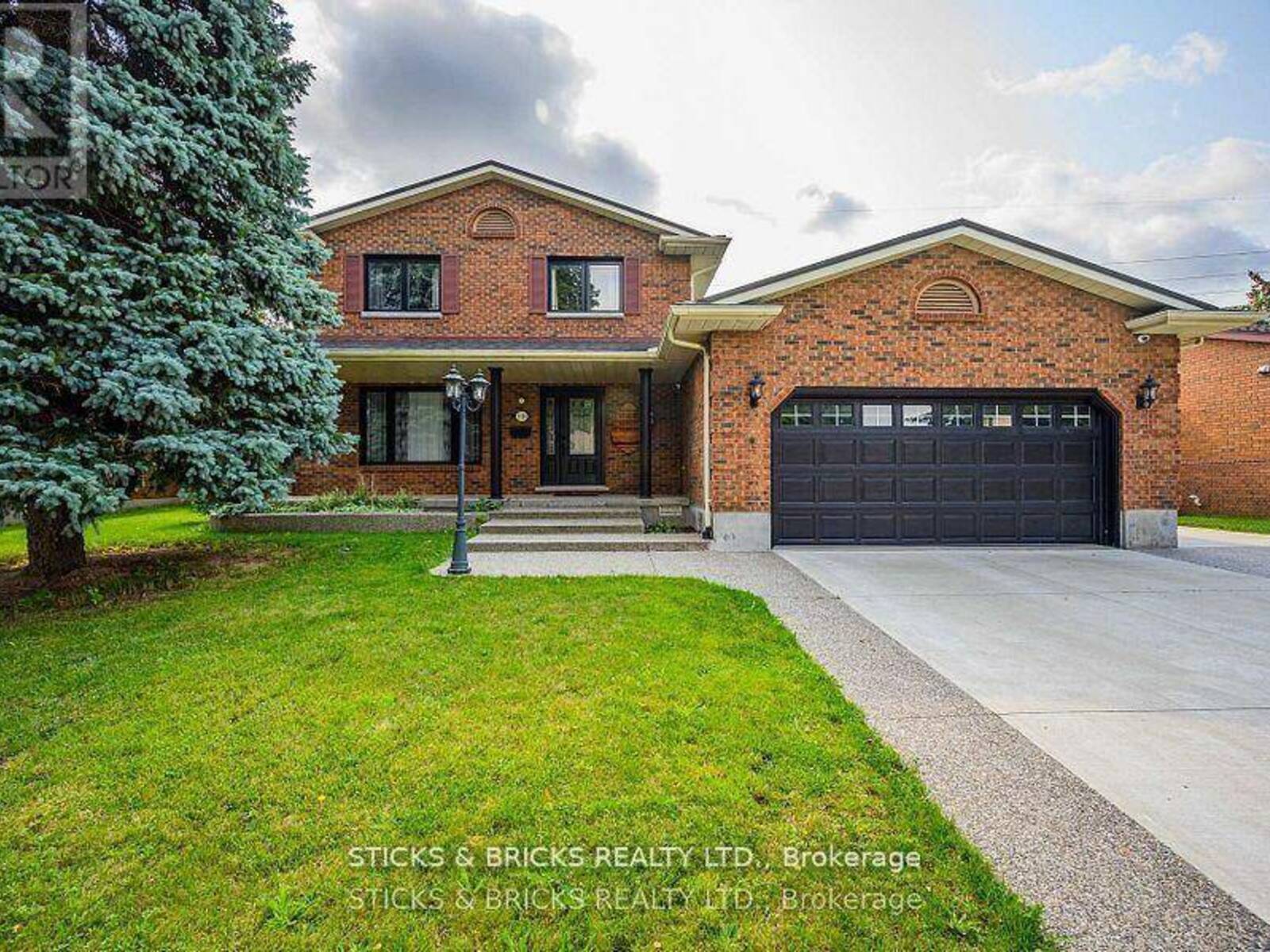 7102 BURBANK CRESCENT, Niagara Falls, Ontario L2J 4E7