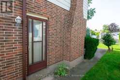 7 DOLLY CIRCLE | St. Catharines Ontario | Slide Image Thirty-nine