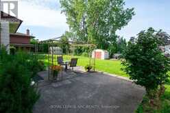7 DOLLY CIRCLE | St. Catharines Ontario | Slide Image Forty