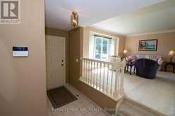 7 DOLLY CIRCLE | St. Catharines Ontario | Slide Image Six