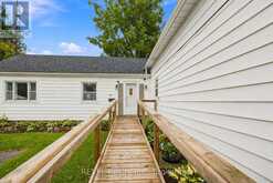 42 WILDWOOD ROAD | St. Catharines Ontario | Slide Image Three