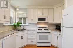 476 VINE STREET | St. Catharines Ontario | Slide Image Nine