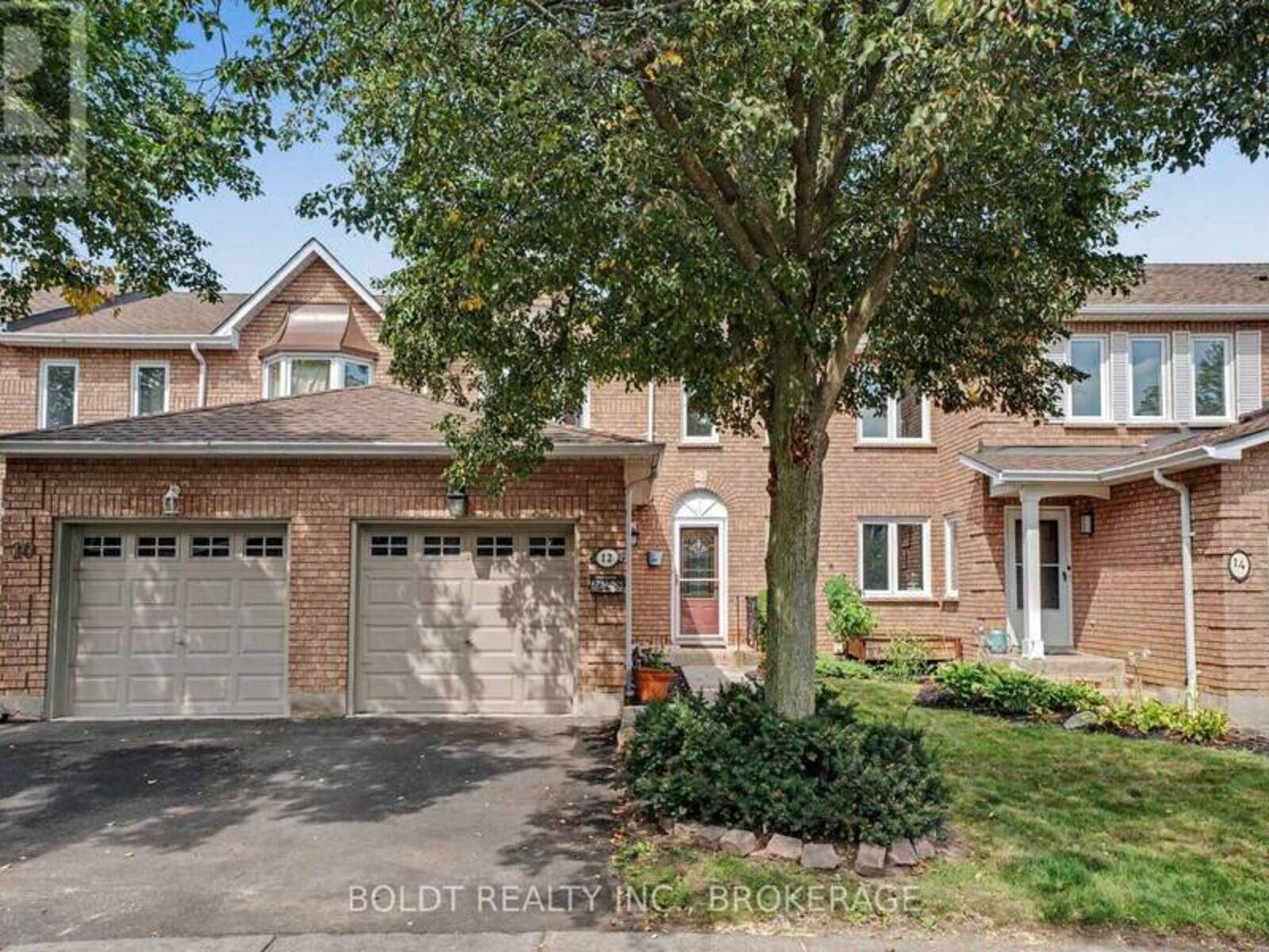 12 - 7 DAVIDSON BOULEVARD, Dundas, Ontario L9H 6Y7