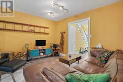 12 - 7 DAVIDSON BOULEVARD | Dundas Ontario | Slide Image Seven