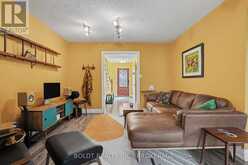 12 - 7 DAVIDSON BOULEVARD | Dundas Ontario | Slide Image Eight