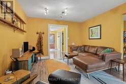 12 - 7 DAVIDSON BOULEVARD | Dundas Ontario | Slide Image Nine
