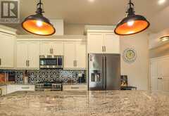15 WILLOWBROOK DRIVE | Welland Ontario | Slide Image Fourteen