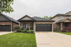 15 WILLOWBROOK DRIVE | Welland Ontario | Slide Image One