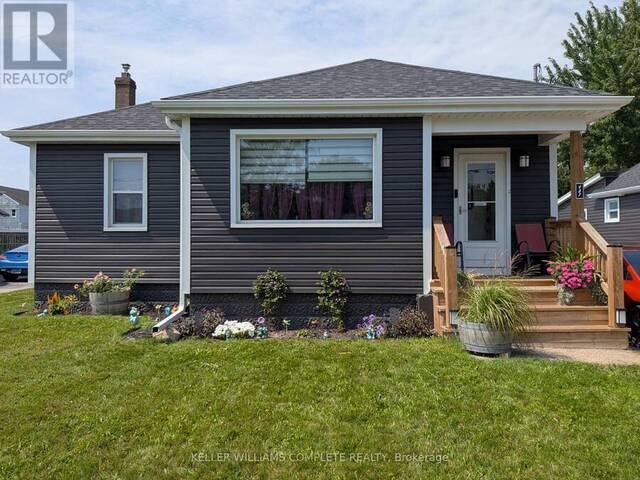 487 SCHOLFIELD AVENUE N Welland Ontario, L3B 1N3 - 3 Bedrooms Home For Sale
