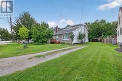 183 KNOLL STREET | Port Colborne Ontario | Slide Image Three