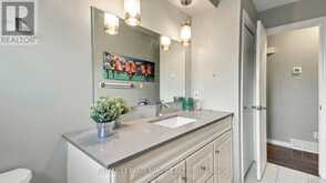 25 SHERWOOD FOREST TRAIL | Welland Ontario | Slide Image Nineteen