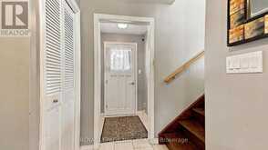 25 SHERWOOD FOREST TRAIL | Welland Ontario | Slide Image Five