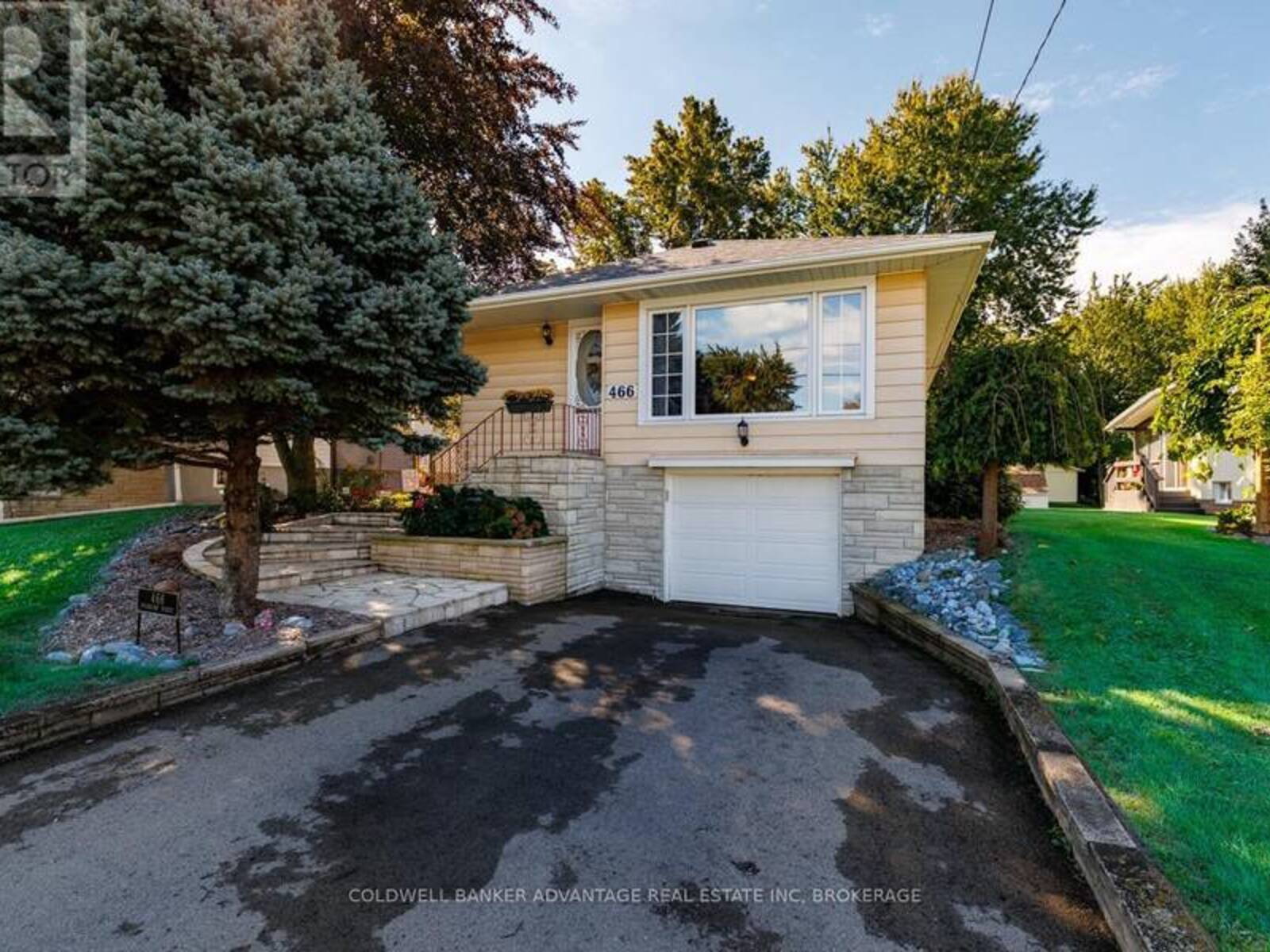 466 SUGARLOAF STREET, Port Colborne, Ontario L3K 2P3
