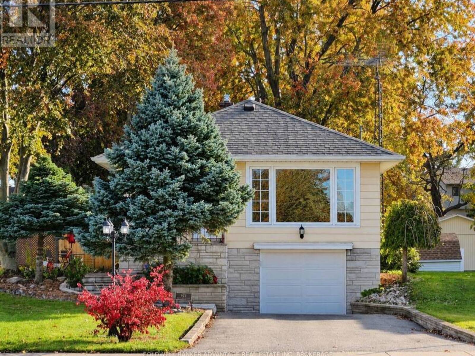 466 SUGARLOAF STREET, Port Colborne, Ontario L3K 2P3