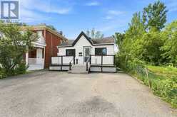 4610 BRIDGE STREET | Niagara Falls Ontario | Slide Image Three