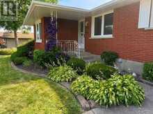 6771 ARGYLL COURT | Niagara Falls Ontario | Slide Image Four