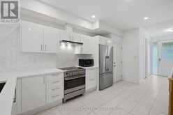 12 GEORGE MANOR | Niagara-on-the-Lake Ontario | Slide Image Sixteen