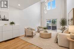 12 GEORGE MANOR | Niagara-on-the-Lake Ontario | Slide Image Nine