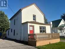 37 WRIGHT STREET | Welland Ontario | Slide Image One
