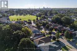 7919 FLEMING DRIVE | Niagara Falls Ontario | Slide Image Twenty-five