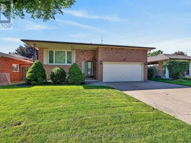 67 COLLEGE PARK DRIVE Welland Ontario, L3C 6Z7 - 3 Bedrooms Home For Sale