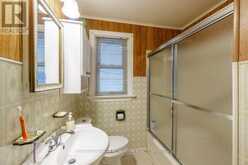 25 CLAYBURN AVENUE | St. Catharines Ontario | Slide Image Ten