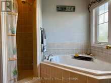 18 MACKENZIE KING AVENUE | St. Catharines Ontario | Slide Image Thirteen