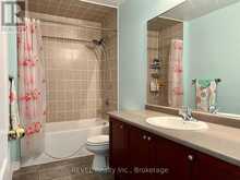 18 MACKENZIE KING AVENUE | St. Catharines Ontario | Slide Image Sixteen