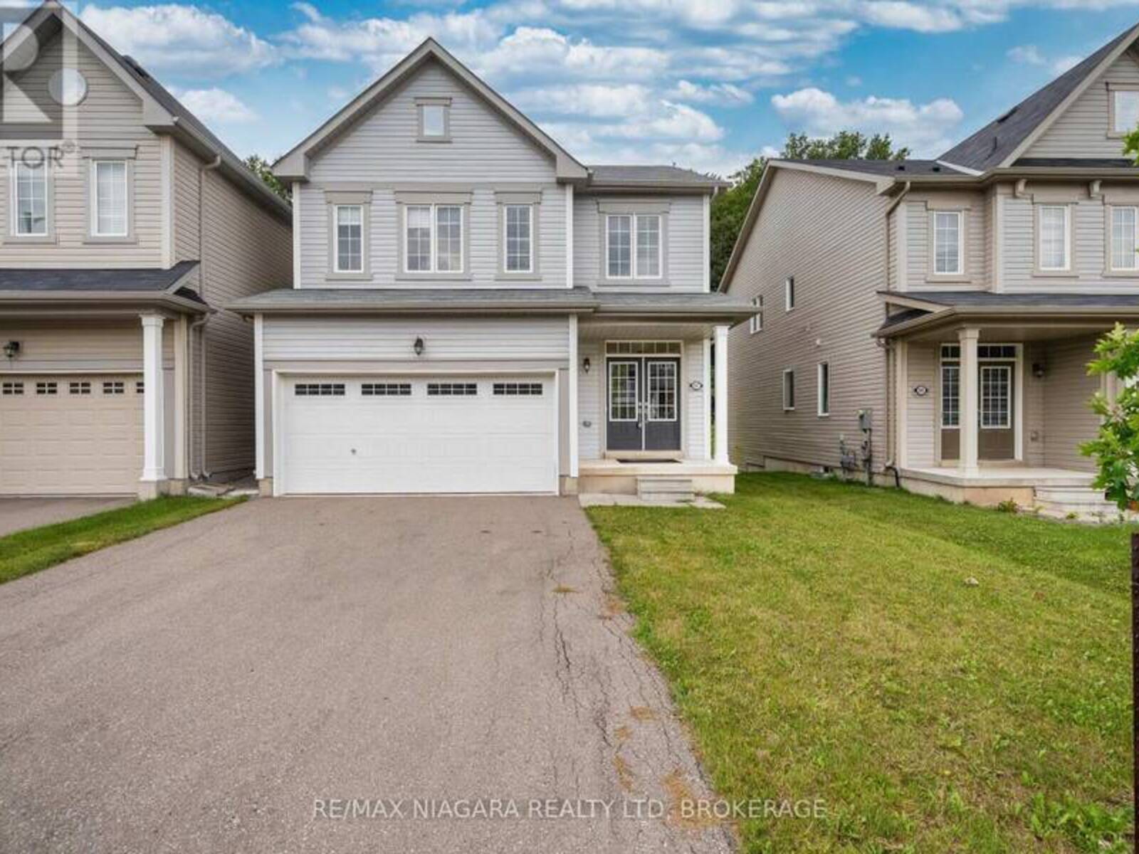 8707 CHICKORY TRAIL, Niagara Falls, Ontario L2H 3S4