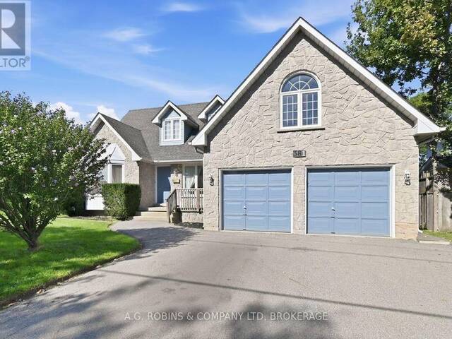 381 KERMAN AVENUE Grimsby Ontario, L3M 5C4 - 3 Bedrooms Home For Sale