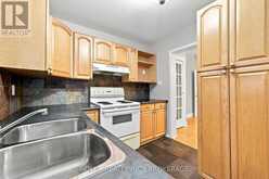38 MARS AVENUE | Hamilton Ontario | Slide Image Twelve