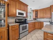 5 BENDINGROAD CRESCENT | St. Catharines Ontario | Slide Image Six