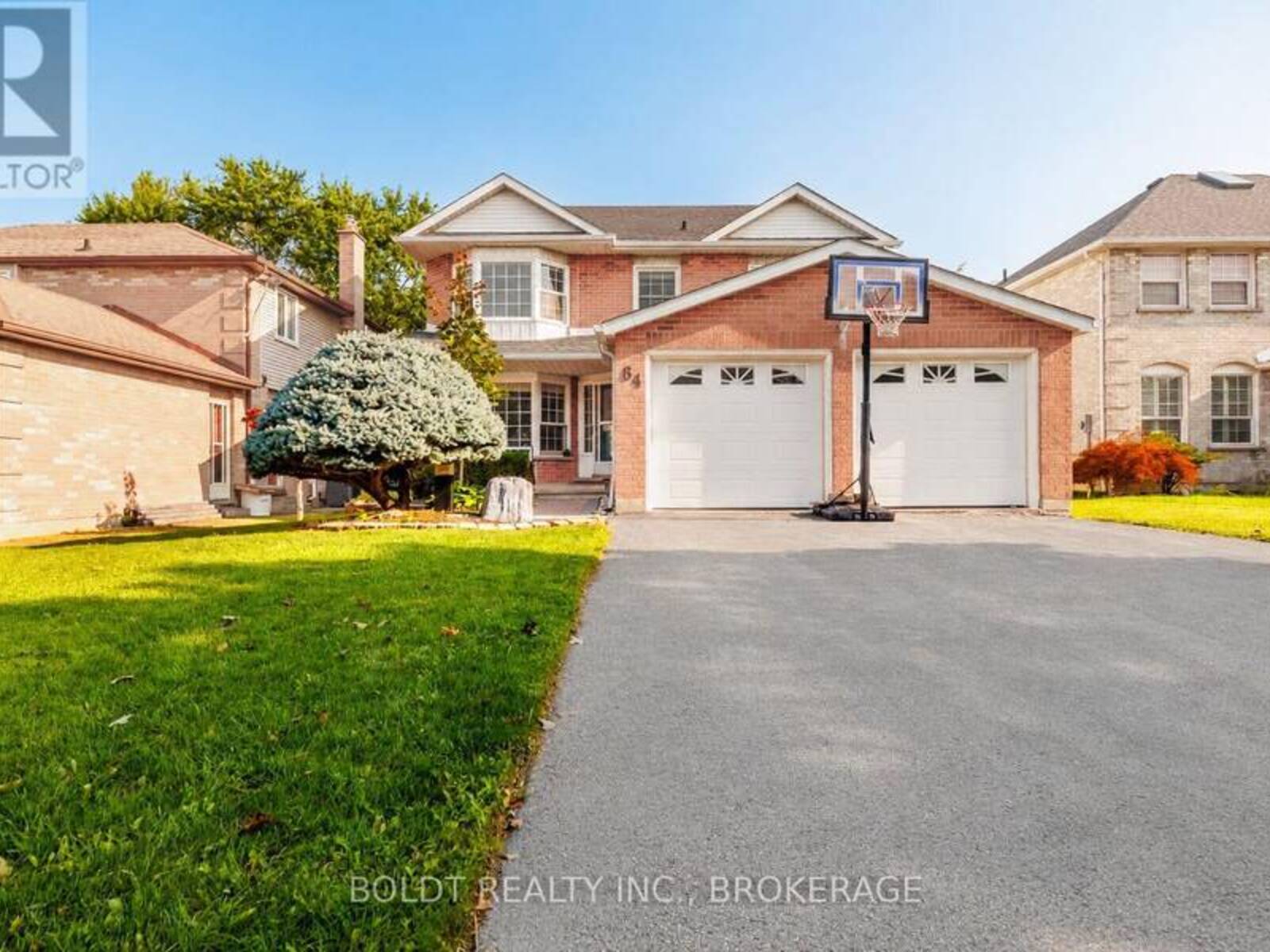 64 CARMINE CRESCENT, St. Catharines, Ontario L2S 3M2