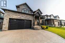 5 AUTUMN AVENUE | Thorold Ontario | Slide Image Thirty-five
