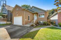 5679 HIGHLAND AVENUE | Niagara Falls Ontario | Slide Image Three